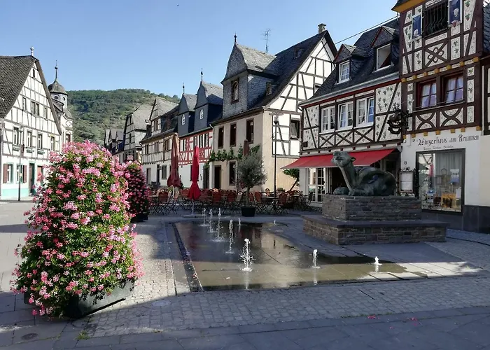 Kaiserliches Postamt Cobern 아파트 *