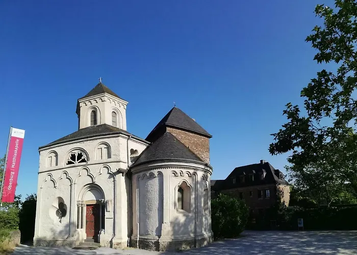 Kaiserliches Postamt Cobern 아파트 *